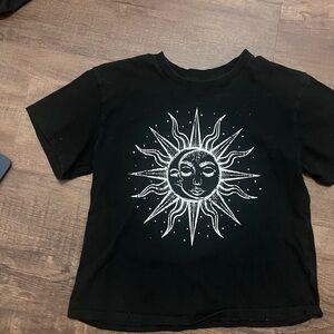 Art Class Black Sun Graphic Short Sleeve Tee